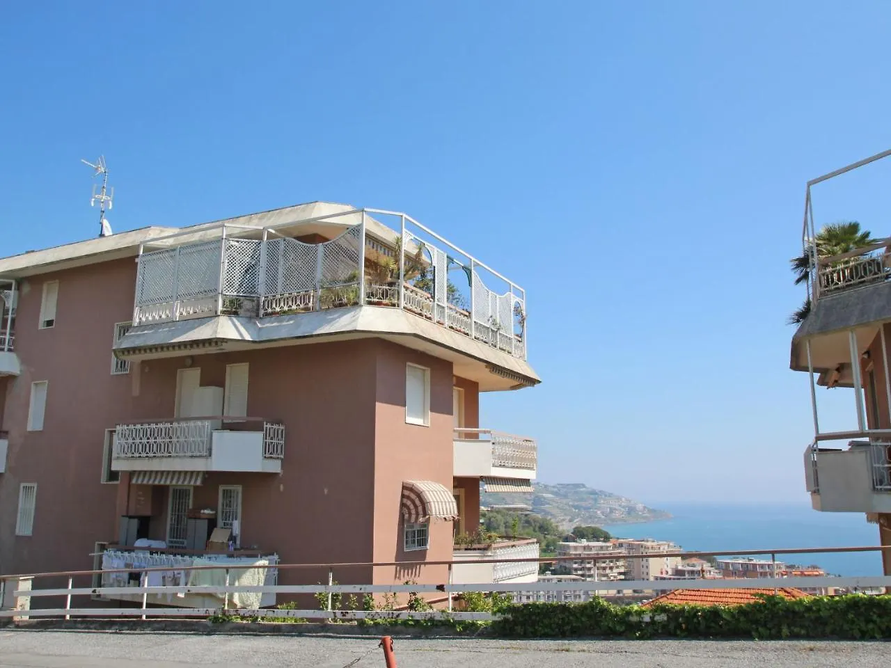 Apartment Capriolo By Interhome San Remo 0*,